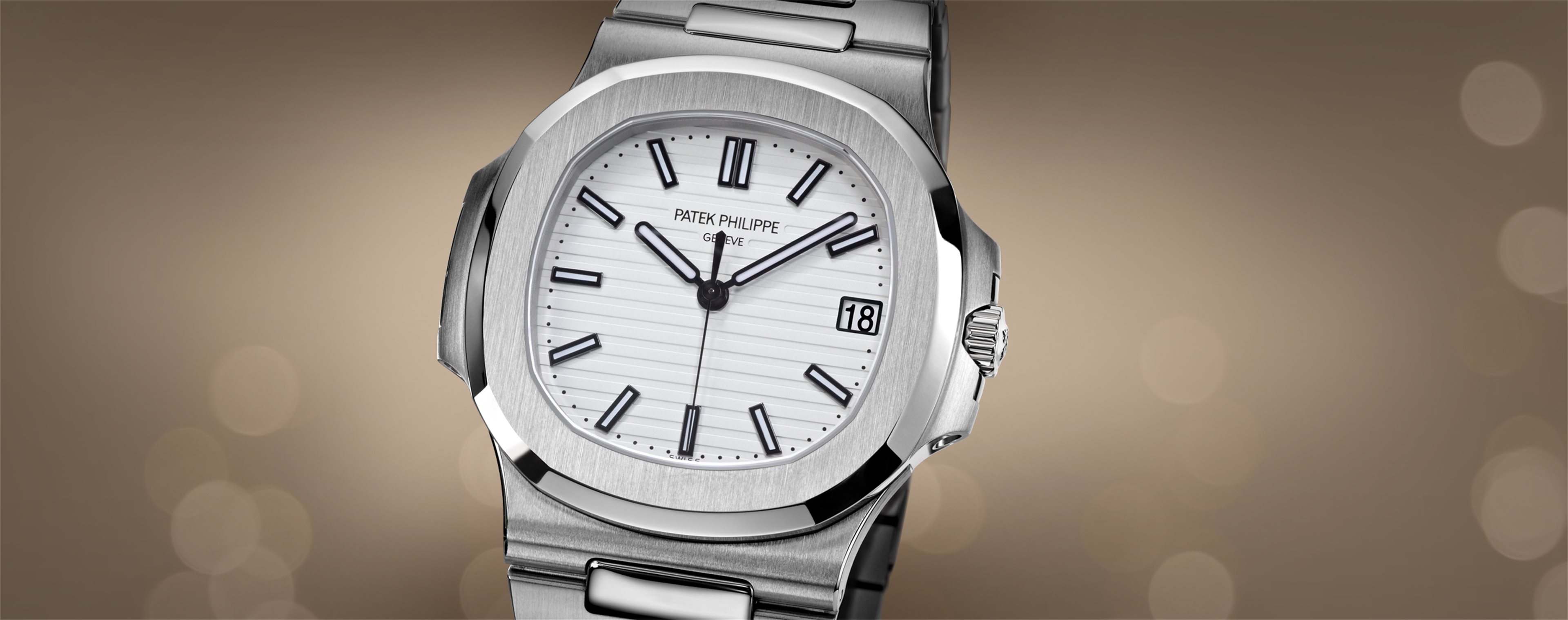 Patek Philippe Nautilus Stainless Steel Silver Index Dial Watch 7118/1A-010