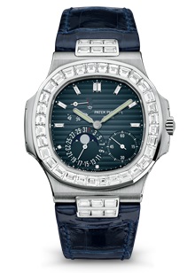 Patek Philippe Nautilus Ref. 5724G-001 White Gold - Face