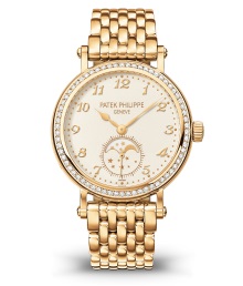 Patek Philippe Complications Ref. 7121/1J-001 Yellow Gold - Face