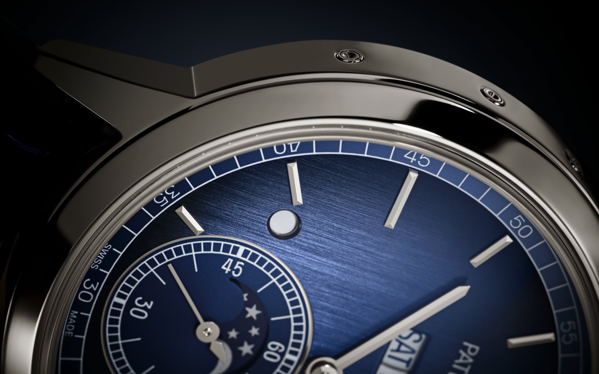Patek Philippe | In-line Perpetual Calendar 5236P-001