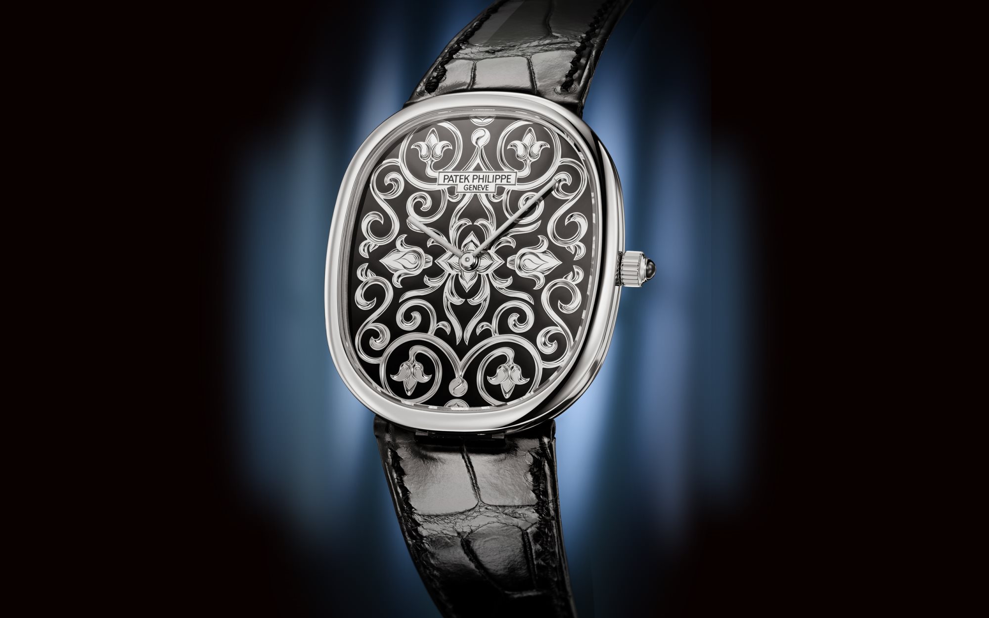 Patek Philippe | Golden Ellipse Ref. 5738/51G-001 White Gold