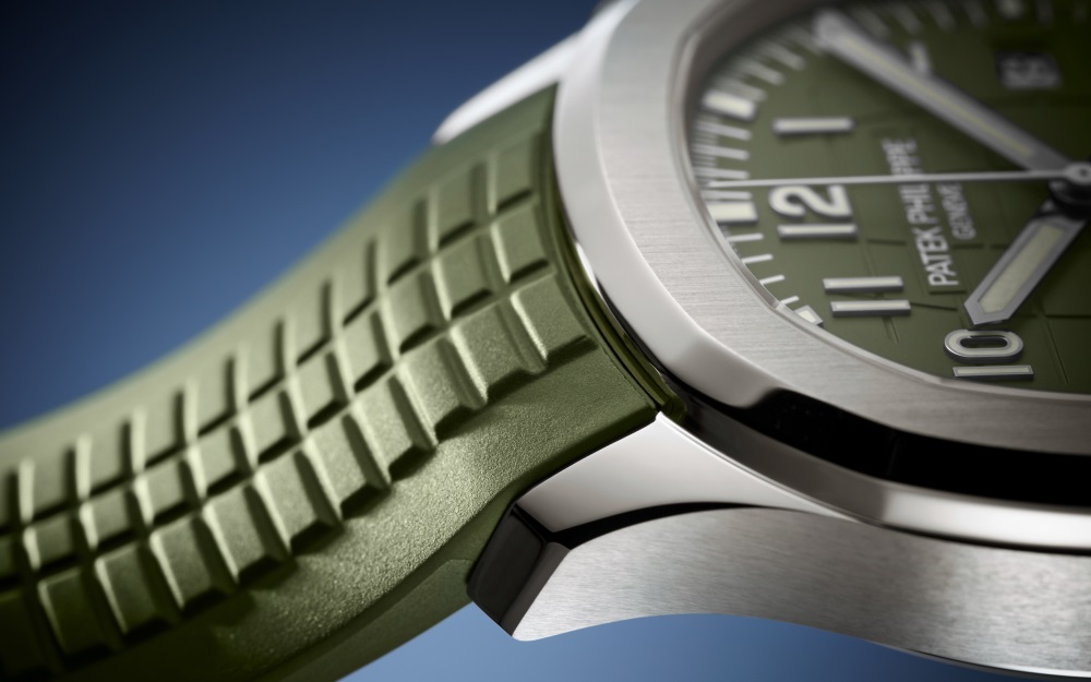 where is a rolex serial number located