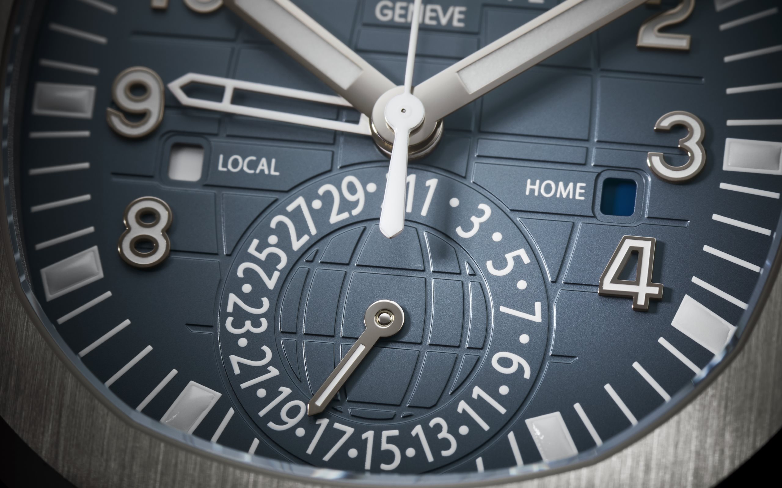 Patek Philippe | Aquanaut Ref. 5164G-001 White Gold