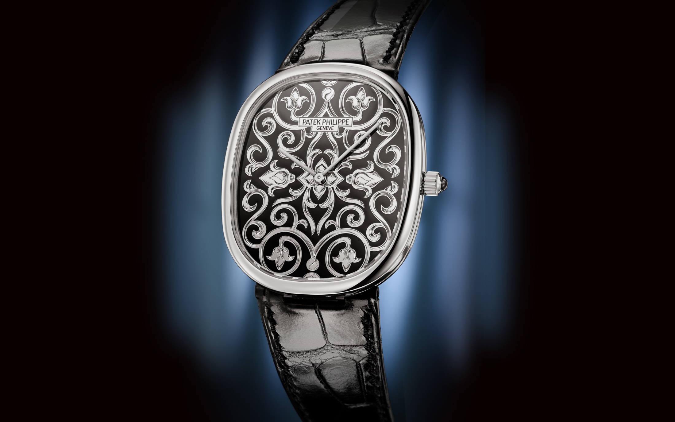 Patek Philippe | Golden Ellipse Ref. 5738/51G-001 White Gold