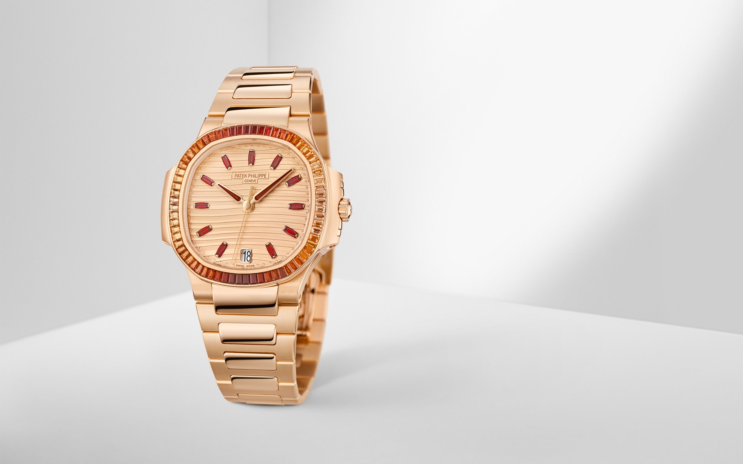 Patek Philippe | Nautilus Ref. 7118/1300R-001 Rose Gold