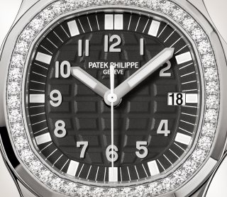 Patek Philippe World Time 5110 Mens 37mm Gold Watch