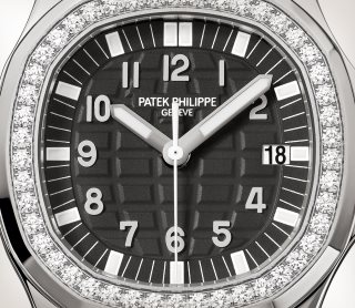 Patek Philippe Швейцарские Часы Complicated 697Patek Philippe Nautilus, Ref. 5711/1A-011, Silvery-White dial, Full-Set