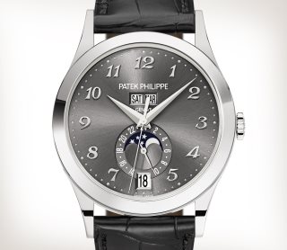 Patek Philippe Complications Platinum - ref 5905P-001