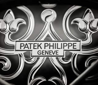 Patek Philippe Golden Ellipse Мод. 5738/51G-001 Белое золото - Aртистический