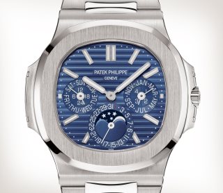 Patek Philippe | Nautilus Perpetual Calendar White Gold 5740/1G-001
