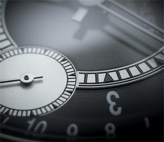 Patek Philippe Nautilus Travel Time Chronograph 40.5mm/ Stainless Steel/ Black Gradated DialPatek Philippe Rose Gold Gondolo 