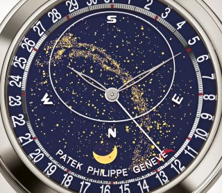 Patek Philippe Travel Time Calatrava Pilot 18k White Gold 5524G-001Patek Philippe Annual Calendar Chronograph Blue Dial Platinum 5905P-001