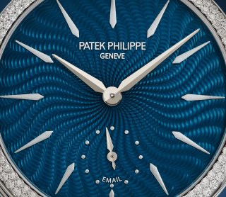 Patek Philippe Grandes Complications Réf. 7040/250G-001 Or gris - Artistique