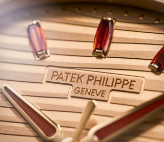 Patek Philippe Nautilus كود 7118/1300R-001 الذهب الوردي - فني