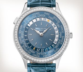 Patek Philippe 5990/1A-001 Nautilus NEW