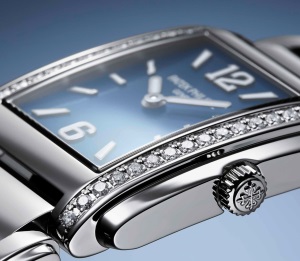 Patek Philippe Twenty~4 Мод. 4910/1200A-001 Нержавеющая сталь - Aртистический