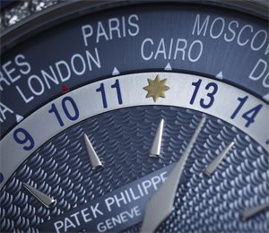 Patek Philippe Complications 18k White Gold Diamonds 4968G-001Patek Philippe 5270P Perpetual Calendar Chronograph Platinum & Salmon Dial