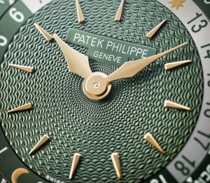 Patek Philippe Komplizierte Uhren Ref. 7130R-014 Roségold - Artistic