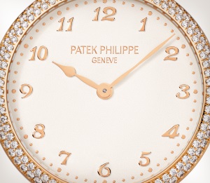 Patek Philippe Complications 5960P Annual calendar Chronograph PlatinumPatek Philippe Calatrava 3919 Clous de Paris white gold 18KT Full Set 1994’s
