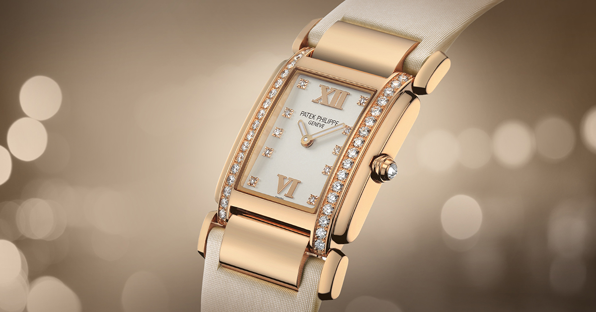 Patek Philippe Calatrava Small Seconds 18k Rose Gold Hand Wound White Leather Watch Women's Watch 7122/200R-001