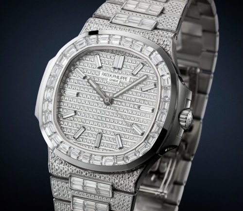 Patek Philippe Nautilus كود 5811/1460G-001 الذهب الأبيض